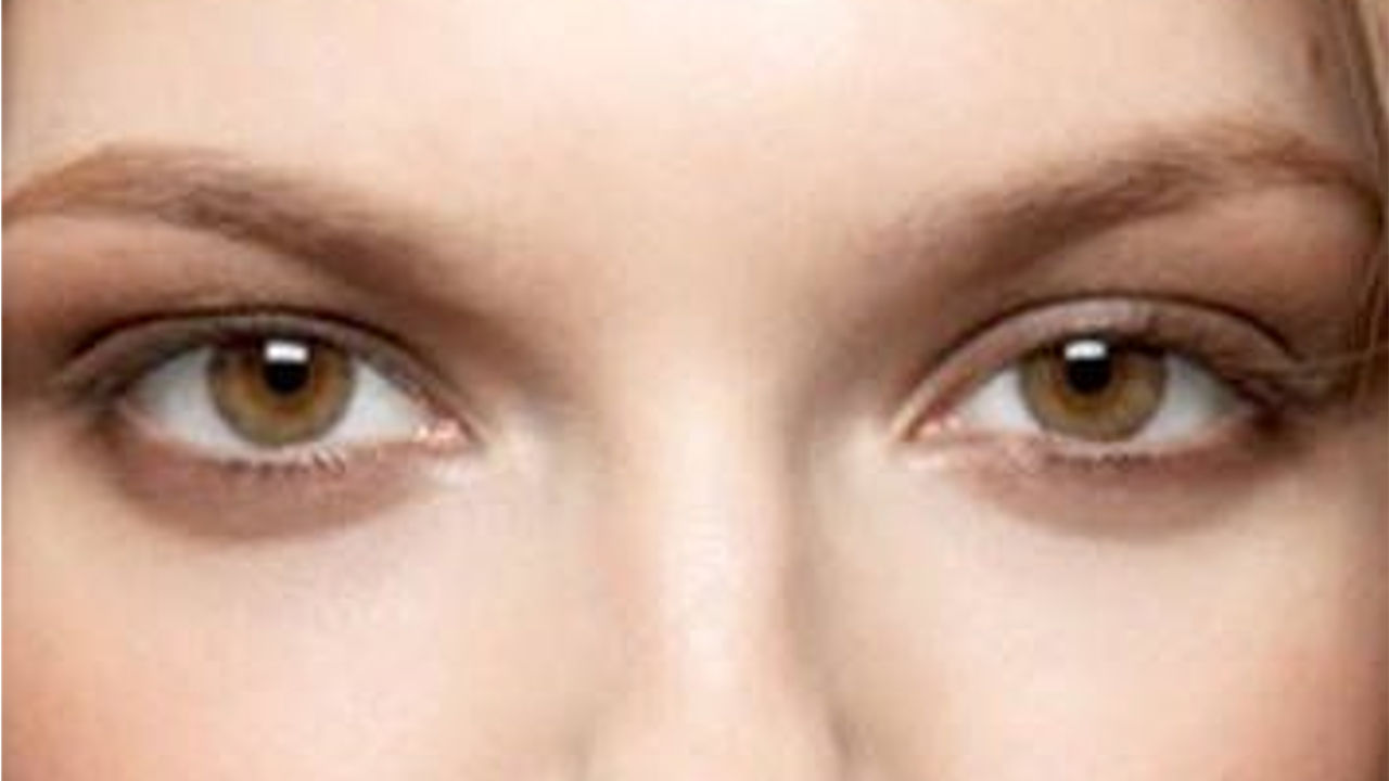 The Best Ingredients in an Eye Lift Cream
